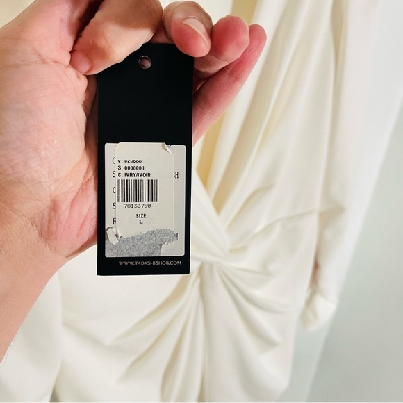 NEW Tadashi Shoji Sabine Plunge V-Neck Twist-Front Long-Sleeve Mini Dress White - Picture 6 of 12